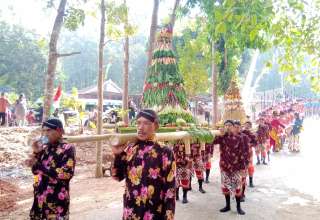 Merti Dusun dan Kirab Budaya Mangunan